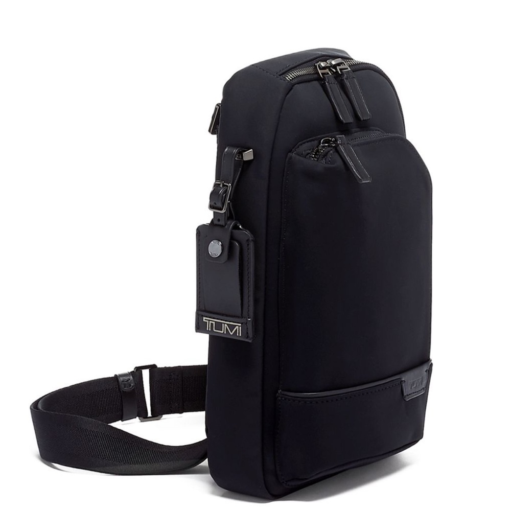 TUMI Gregory Sling.